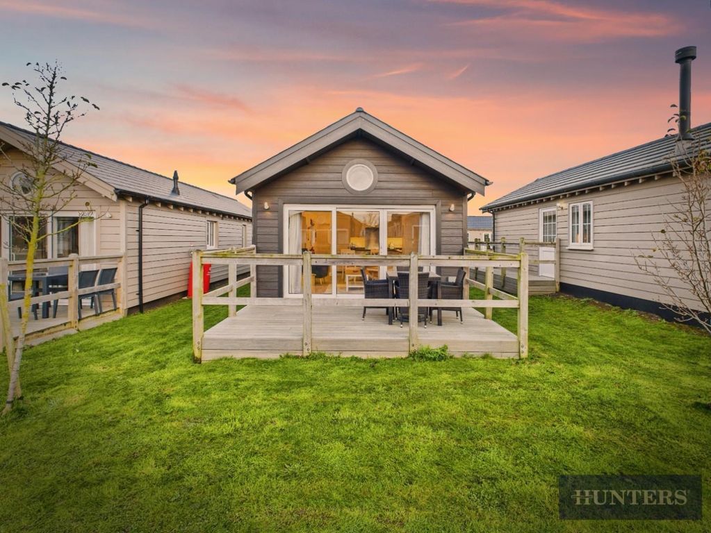 Property photo 1 of 26 Front