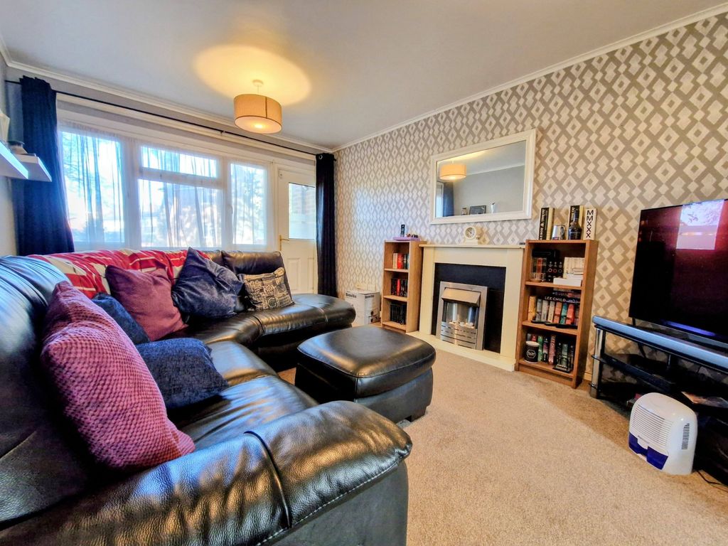 Property photo 3 of 8 Picture No. 07