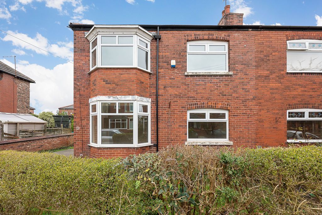 Property photo 3 of 17 Gallery