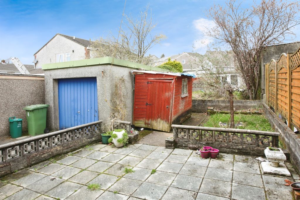 Property photo 2 of 13
