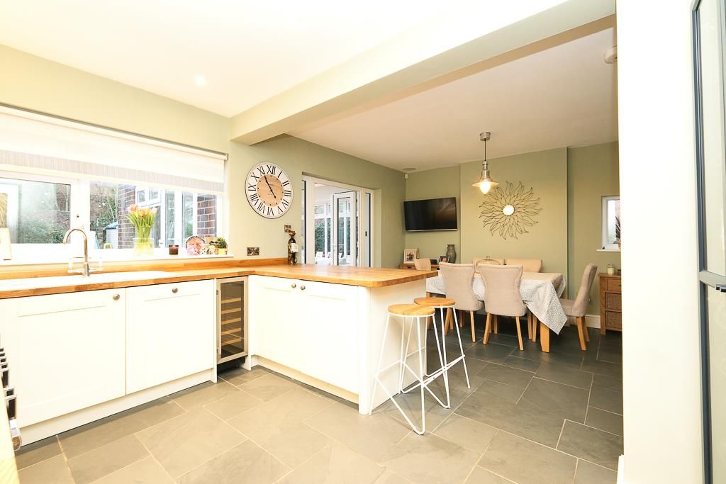 Property photo 3 of 18 Dscf2236.Jpg