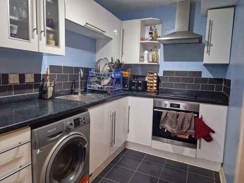 Property photo 2 of 13 Photo 27