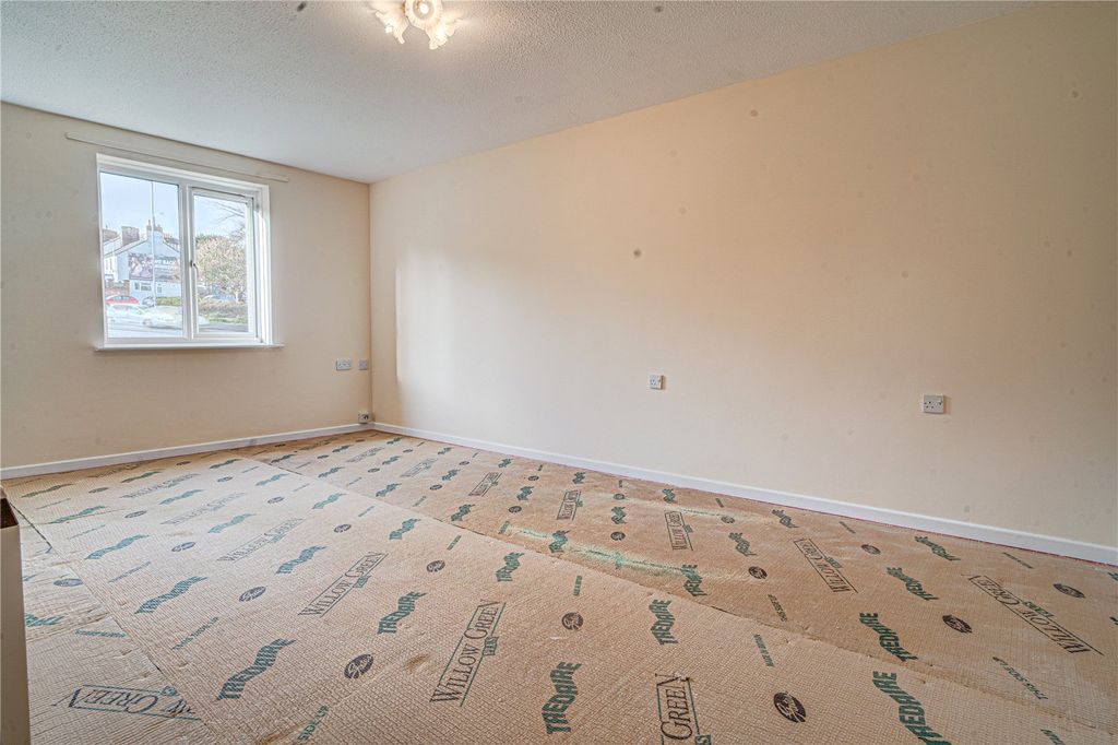 Property photo 2 of 6 Picture No. 02