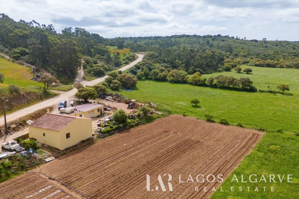 Property photo 1 of 27 House With Land In Pero Queimado / Pedralva – Vila Do Bispo