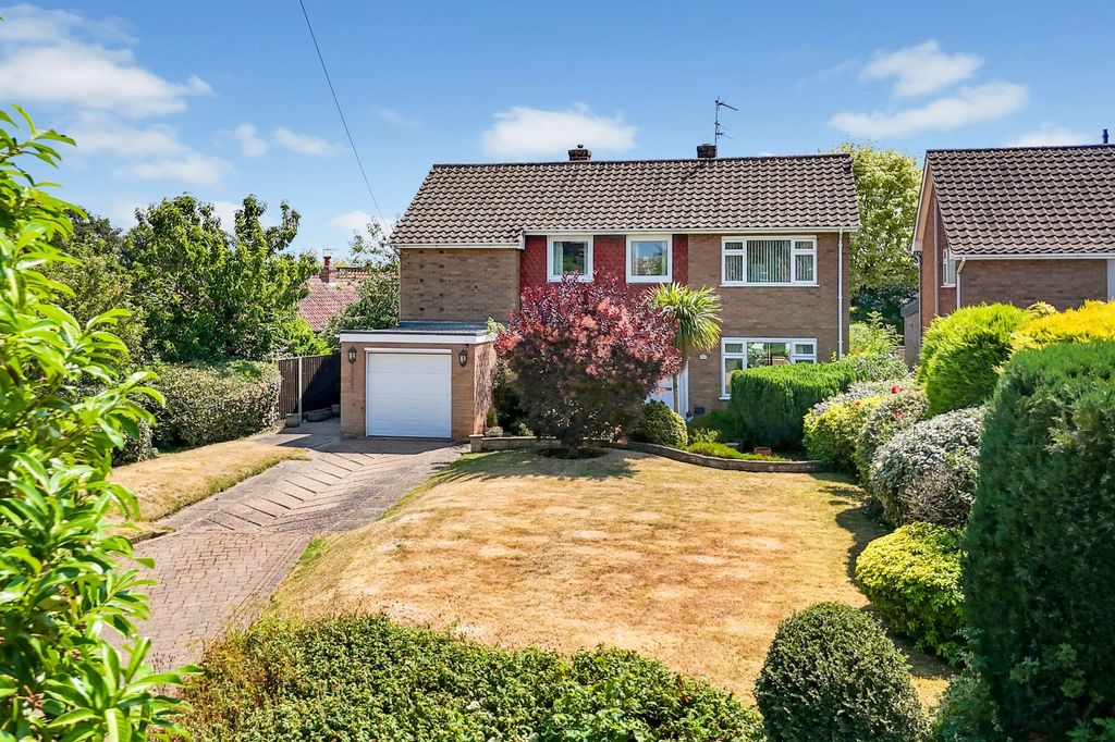 Property photo 1 of 22