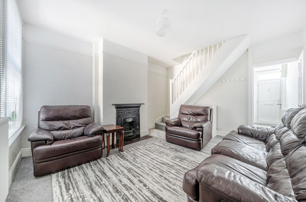 Property photo 2 of 13 1486882-5-6A54E63...