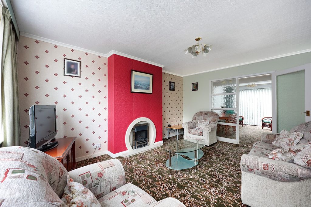 Property photo 3 of 19 4139519