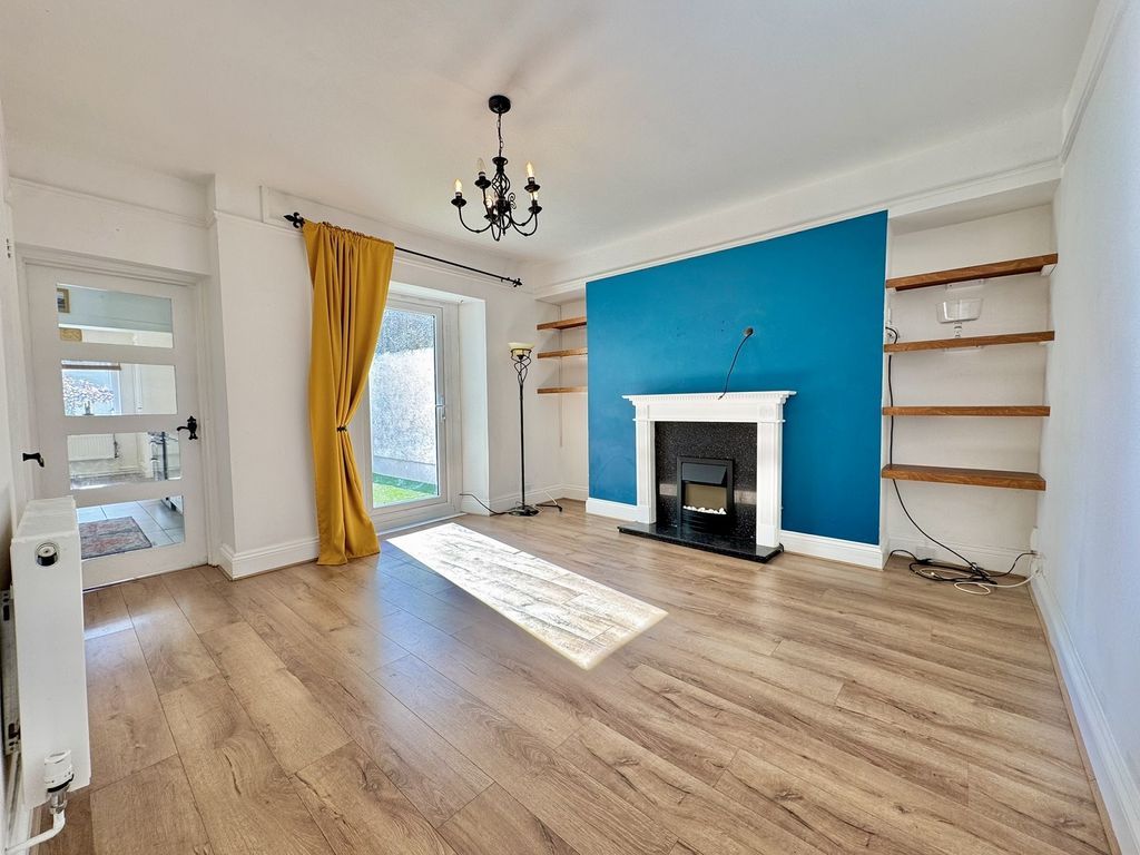 Property photo 2 of 21 Not Specified
