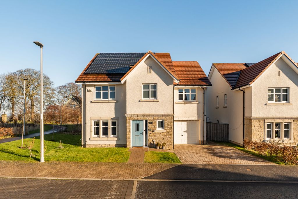 Property photo 1 of 28 Primary Property Image