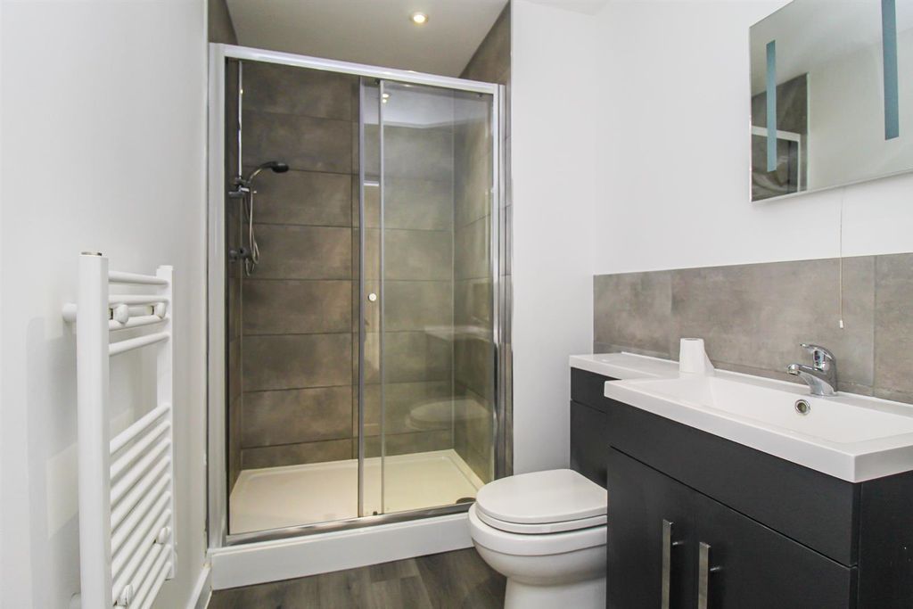 Property photo 2 of 6 Shower Room