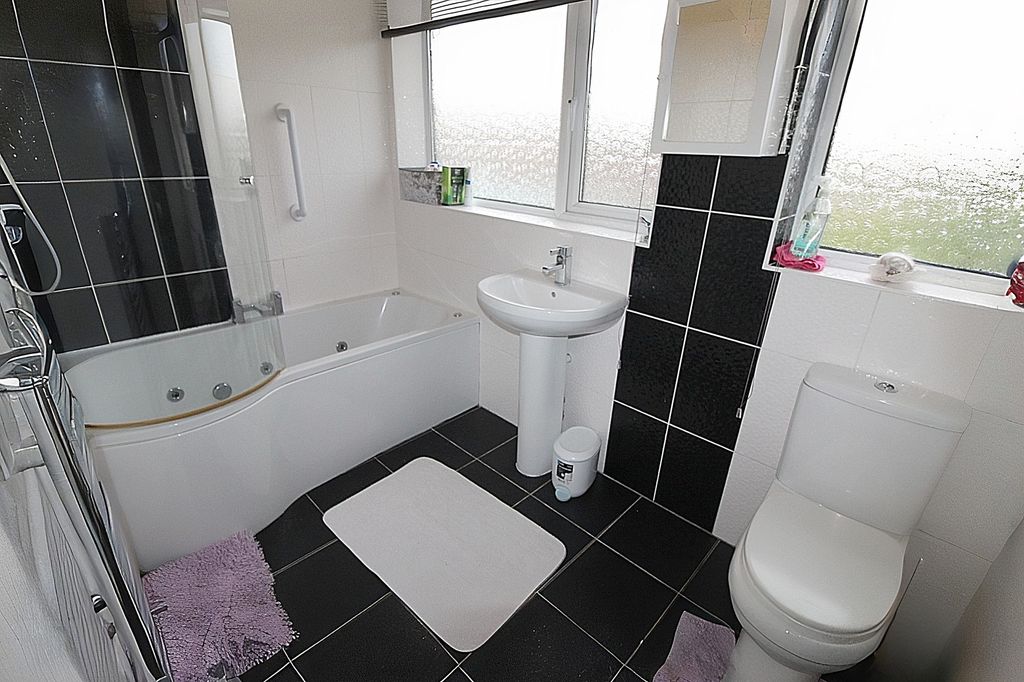 Additional image 17 of 5 bed semi-detached house for saleStardale Avenue, Blyth NE24