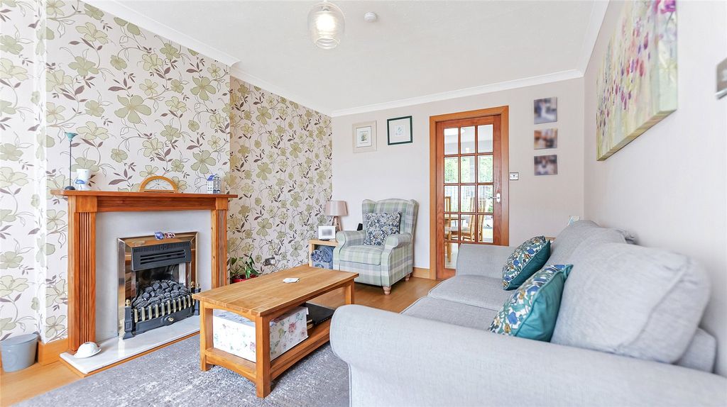 Property photo 3 of 19 Picture No. 05