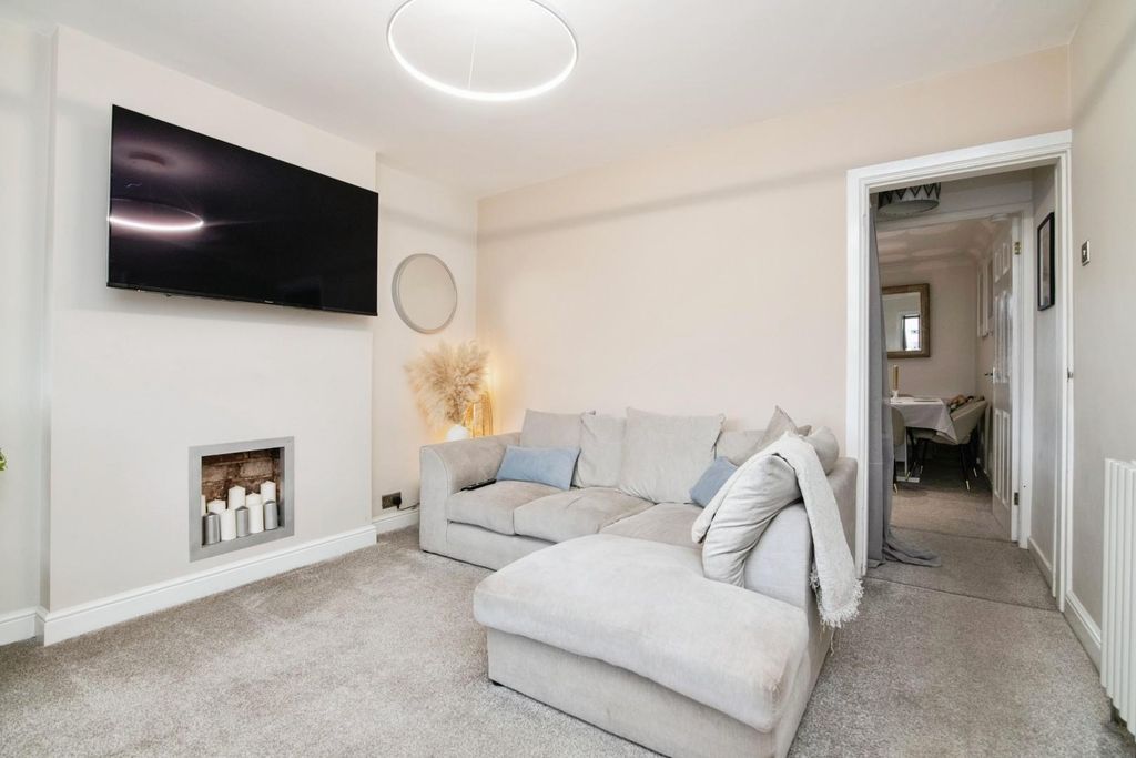 Property photo 3 of 15 Lugtrout-10.Jpg