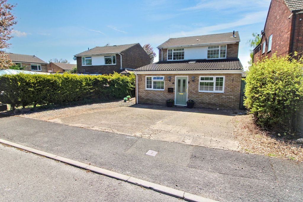 Property photo 1 of 19