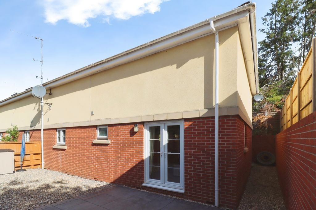 Property photo 1 of 16 Pbox-Img.Jpg