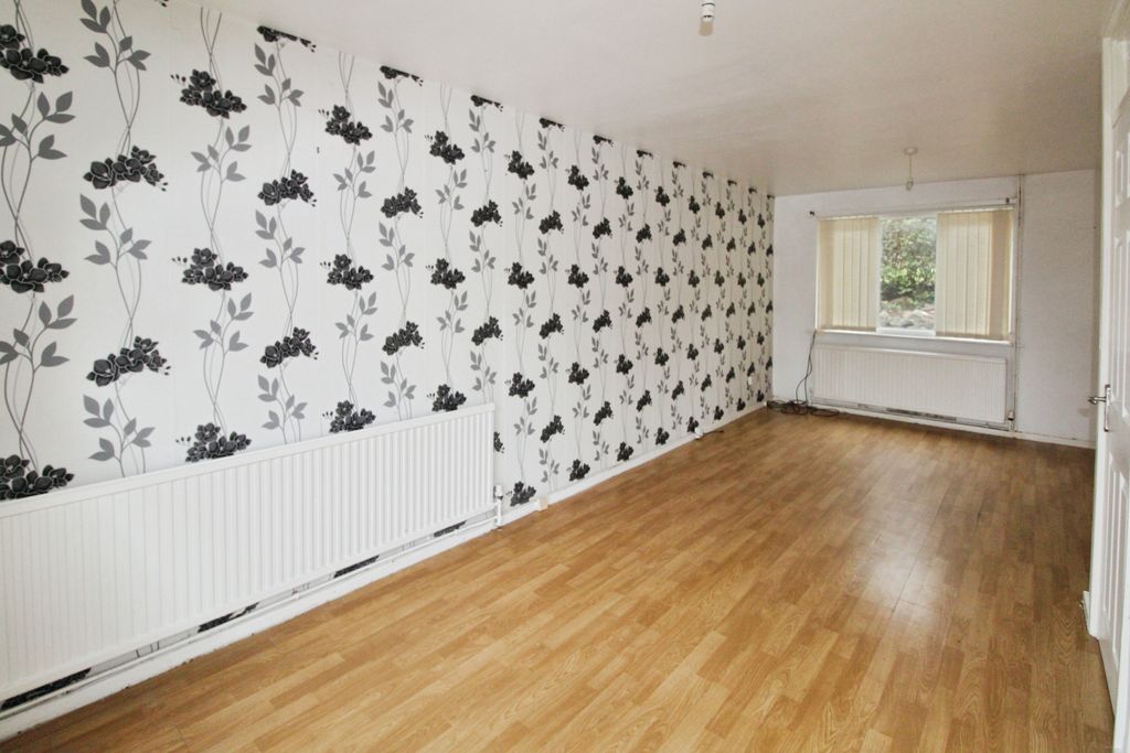 Property photo 2 of 11 Lounge/Diner