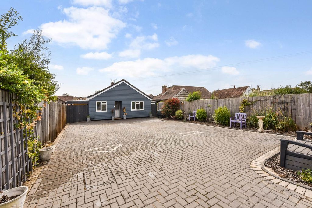 Property photo 1 of 29