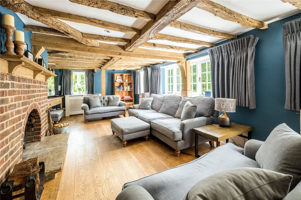 Property photo 3 of 42 Sitting Room