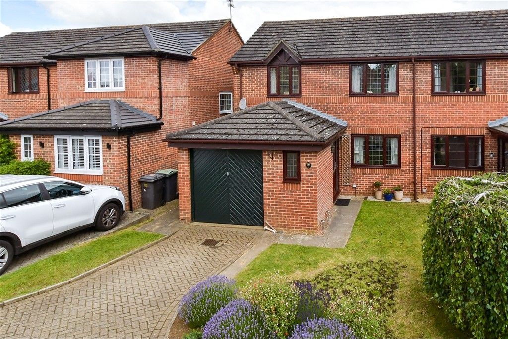 Property photo 1 of 10 External (Web)