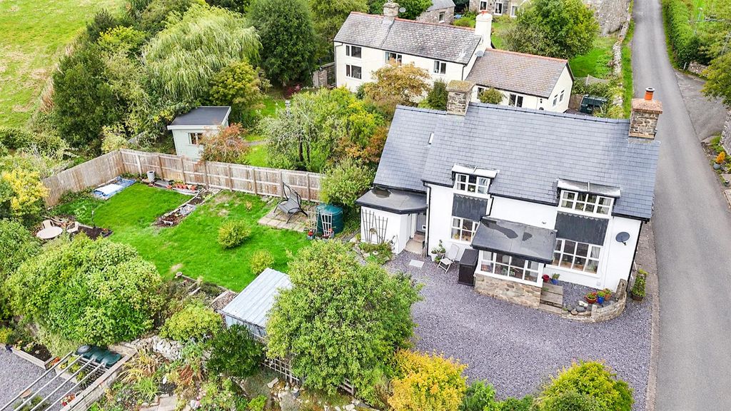 Property photo 1 of 29 Dji_Fly_20260918_100038_0_1789722038737_Photo_Low_