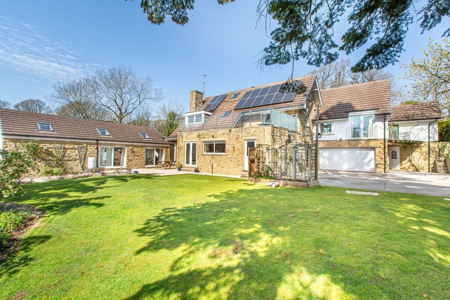 Property photo 3 of 32