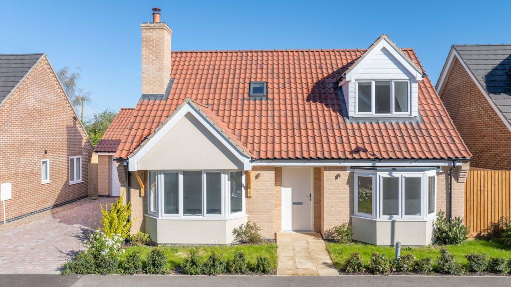 Property photo 1 of 28