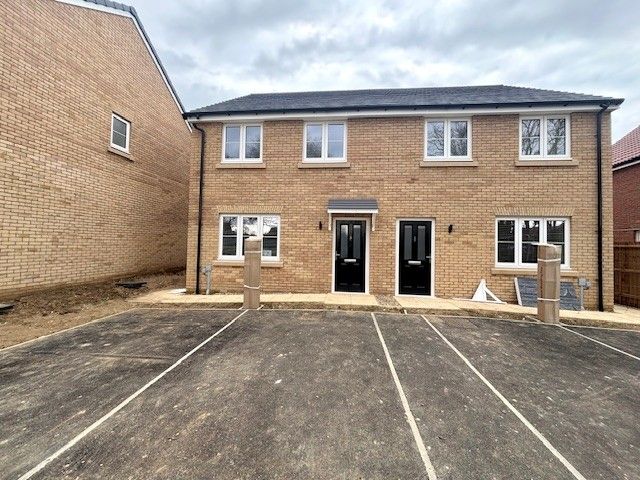 Property photo 1 of 10 Front