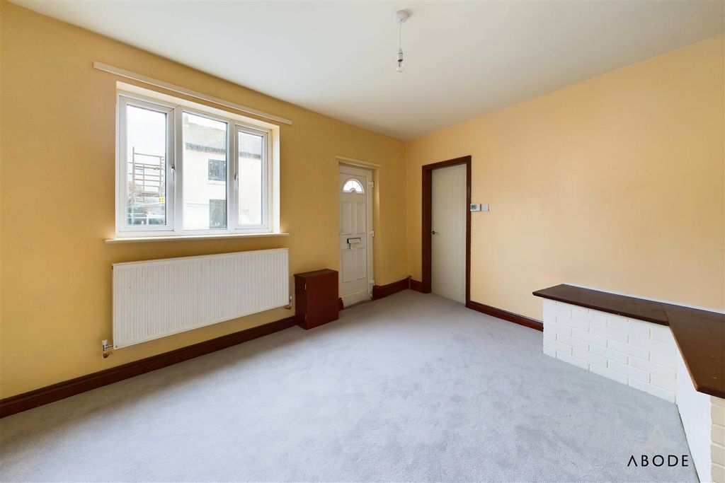 Property photo 3 of 13 Cam02544G0-Pr0240-Still002.Jpg