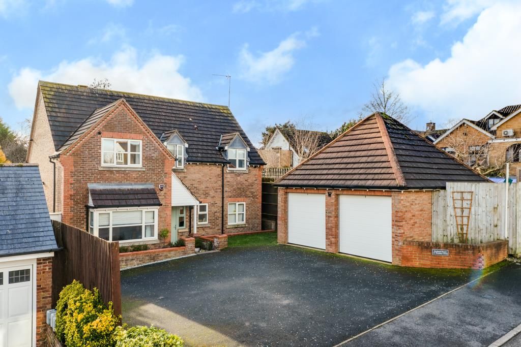 Property photo 1 of 41 12 Westley Close, Burton Latimer-9.Jpg