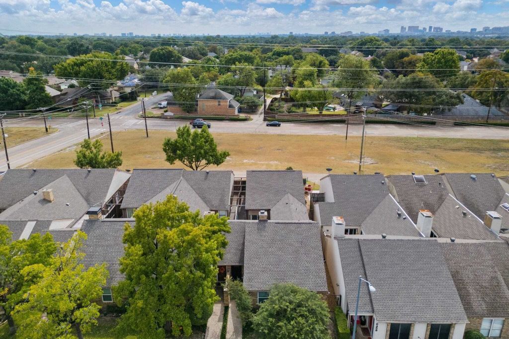 Property photo 3 of 27 <Alttext/>