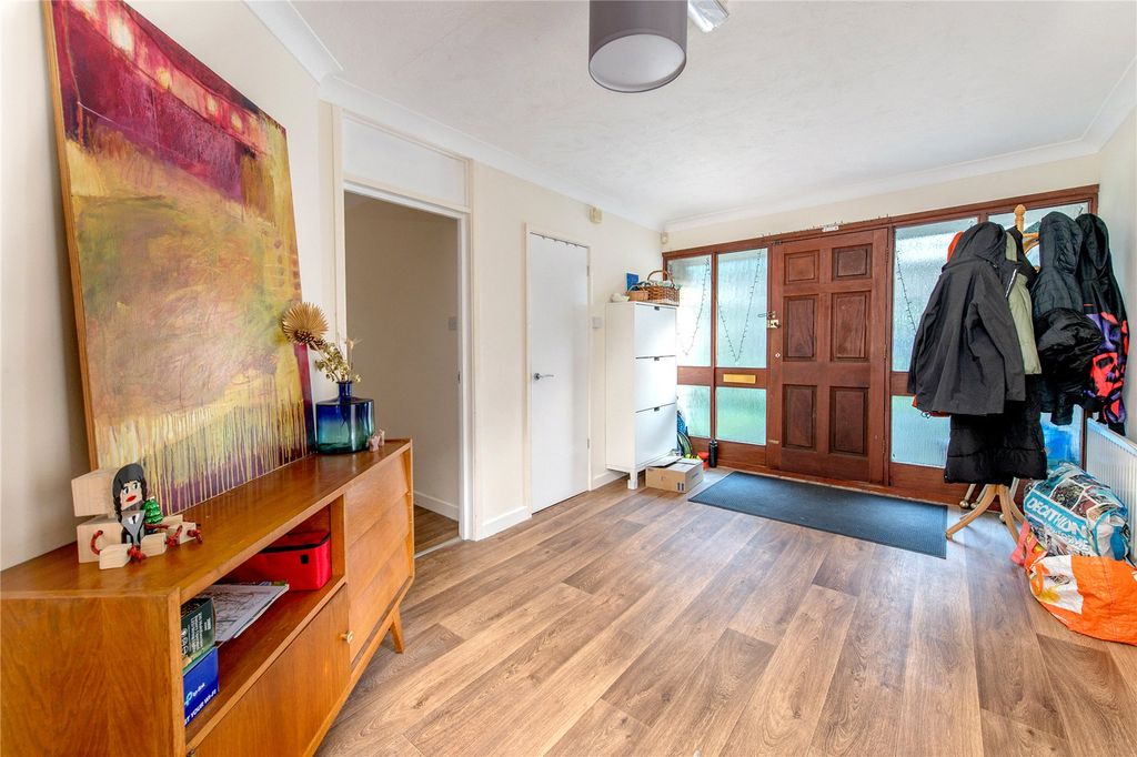 Property photo 3 of 23 Picture No. 21