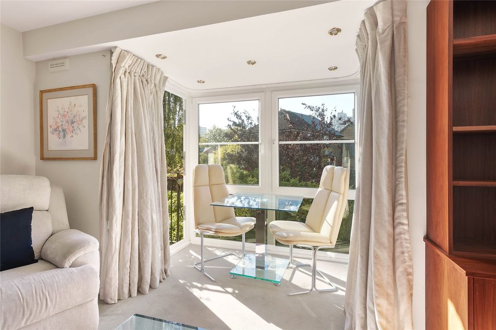 Property photo 2 of 8 Picture No. 03