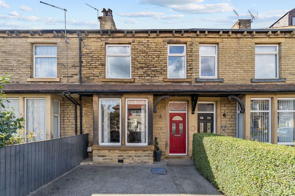 Property photo 1 of 30