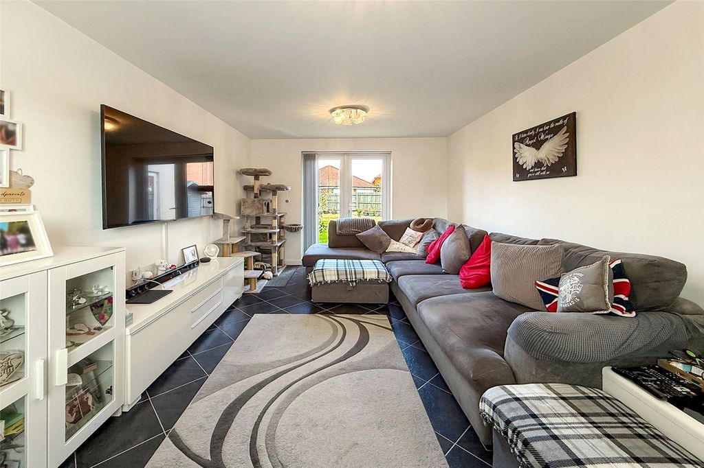 Additional image 16 of 4 bed detached house for saleTatlow Chase, Littlehampton, West Sussex BN17