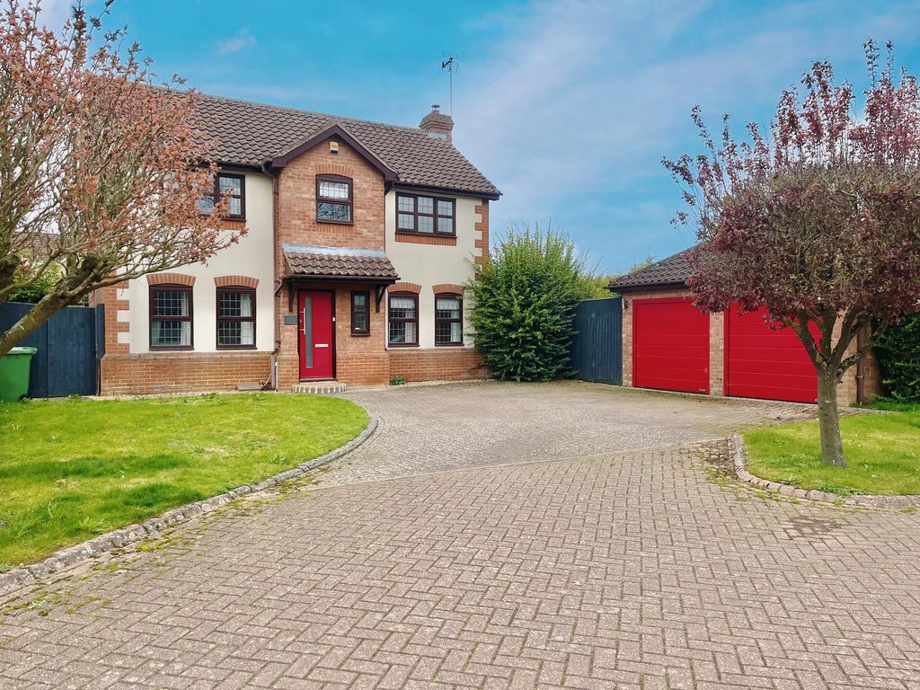 Property photo 1 of 18