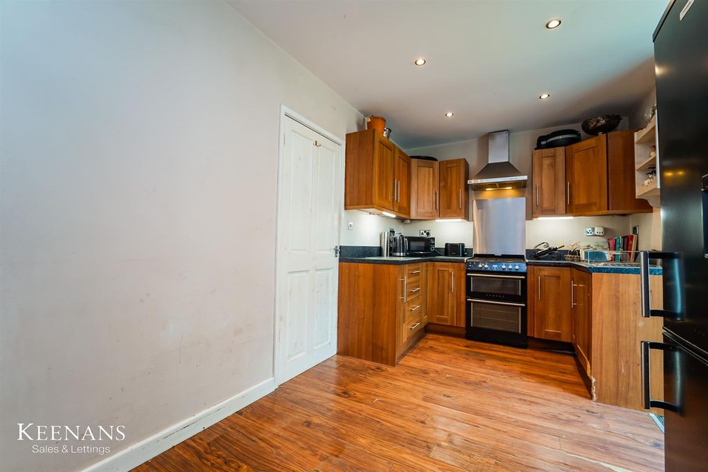 Property photo 3 of 41 3.Jpg