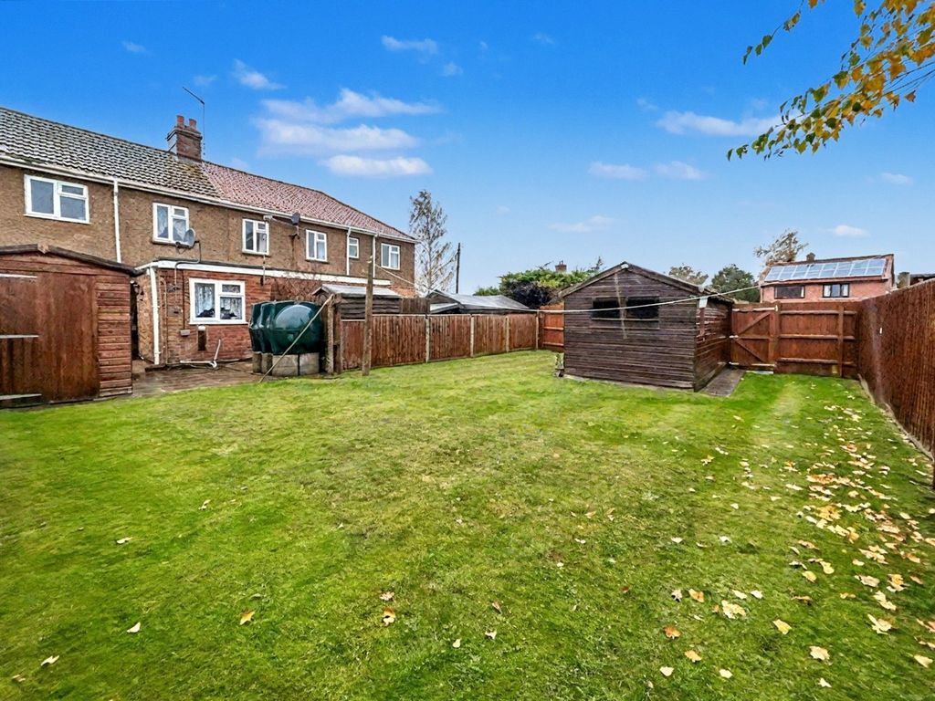 Property photo 2 of 16 4584251