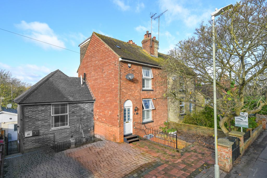 Property photo 1 of 23