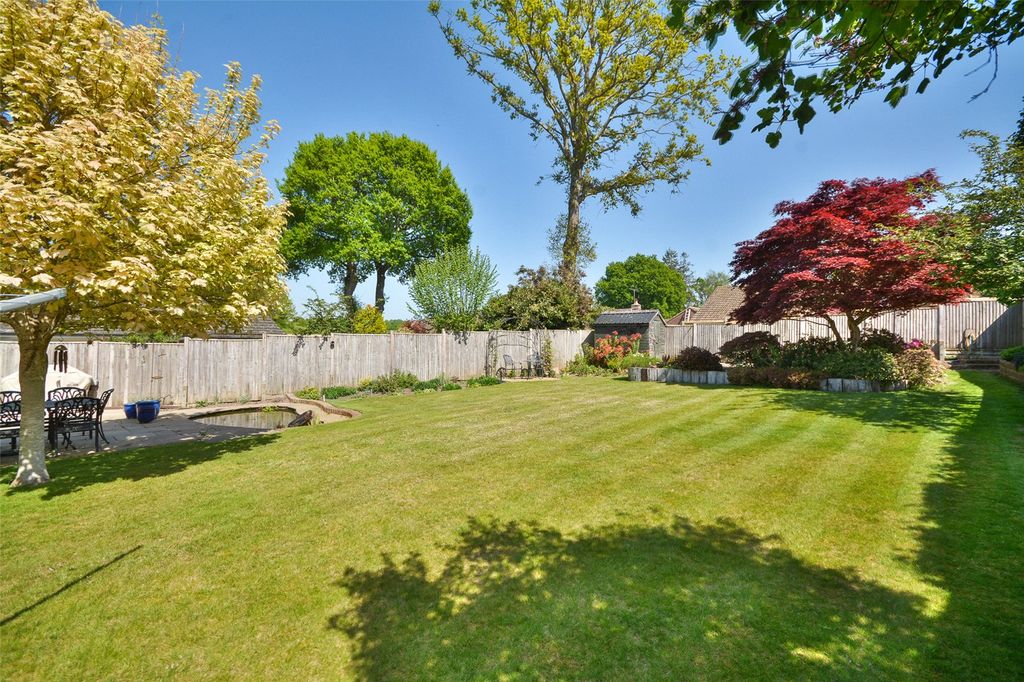 Property photo 2 of 25 Picture No. 26