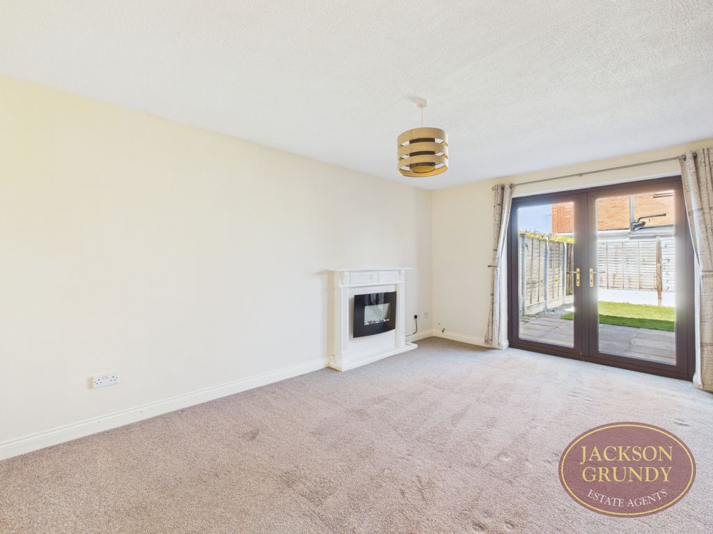 Property photo 2 of 13 Ruskin Way