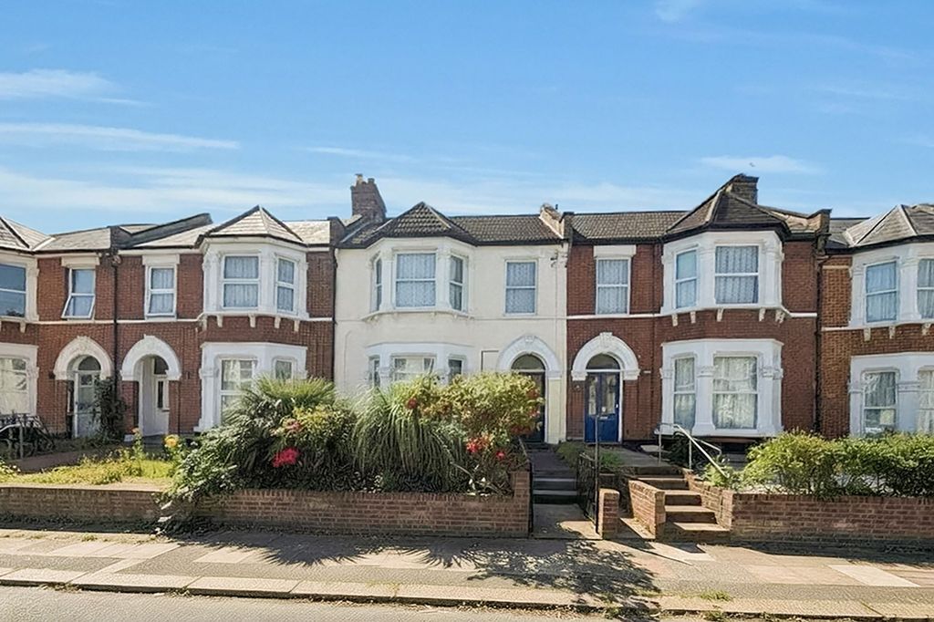 Property photo 1 of 10