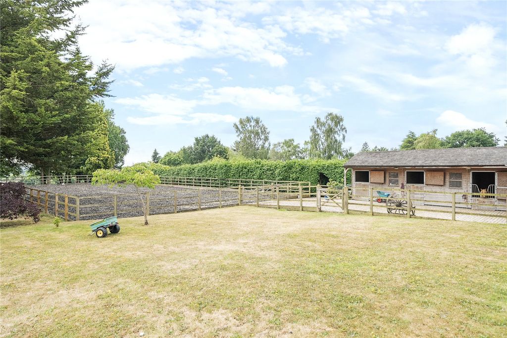 Property photo 2 of 42 Picture No. 02
