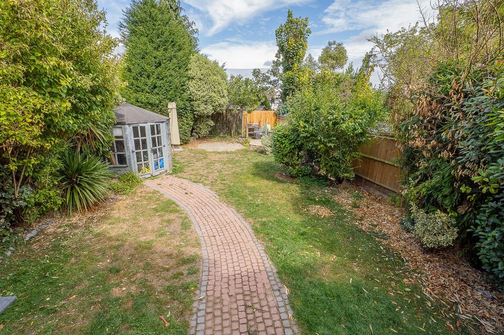 Property photo 3 of 21 Picture No. 35