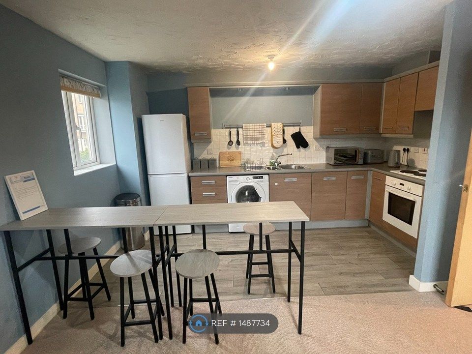 Property photo 1 of 9 Kitchen, Diner