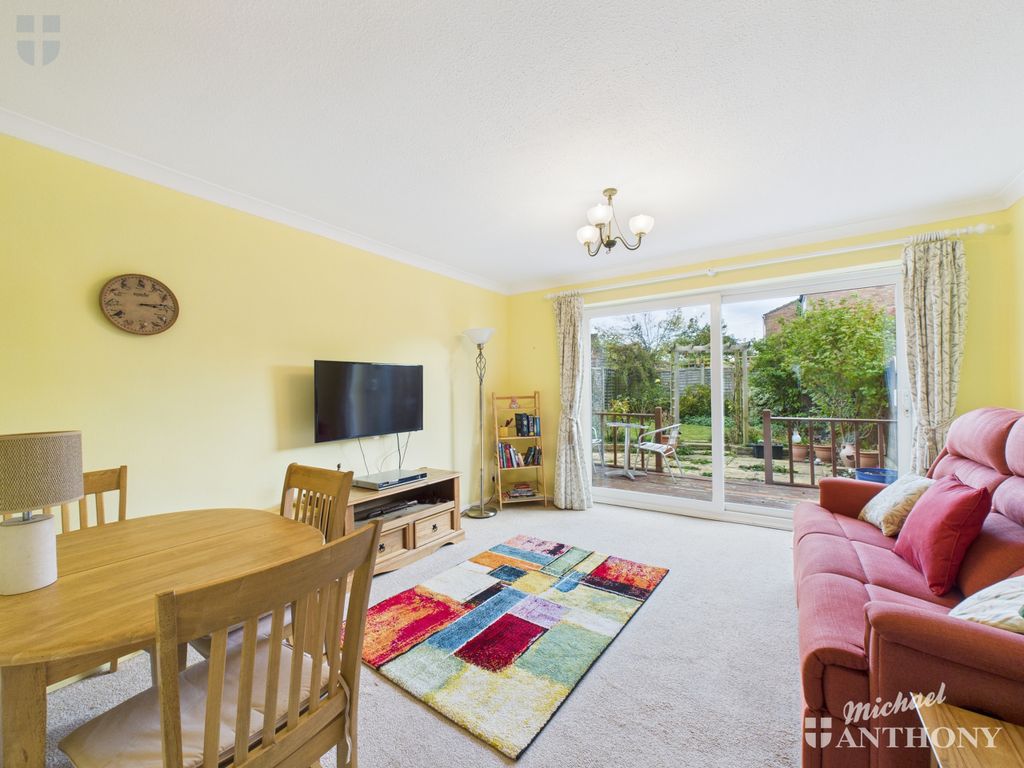 Property photo 2 of 13 Cam03218G0-Pr0812-Still014