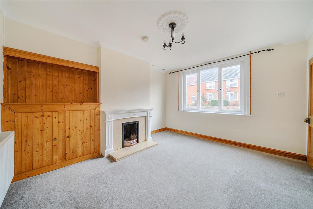 Property photo 2 of 15 Living Room