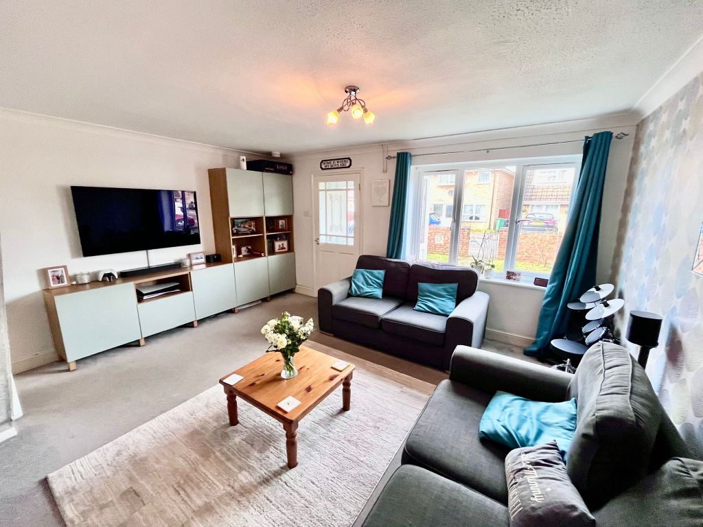 Property photo 2 of 19