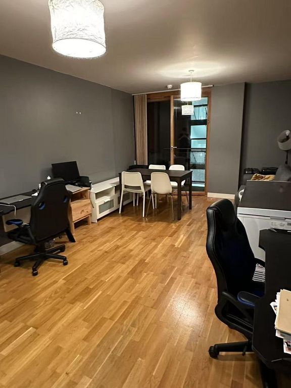 Property photo 2 of 11