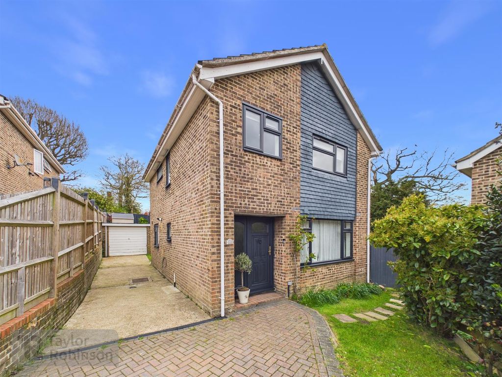 Property photo 1 of 18 Cam02600G0-Pr0689-Still035.Jpg