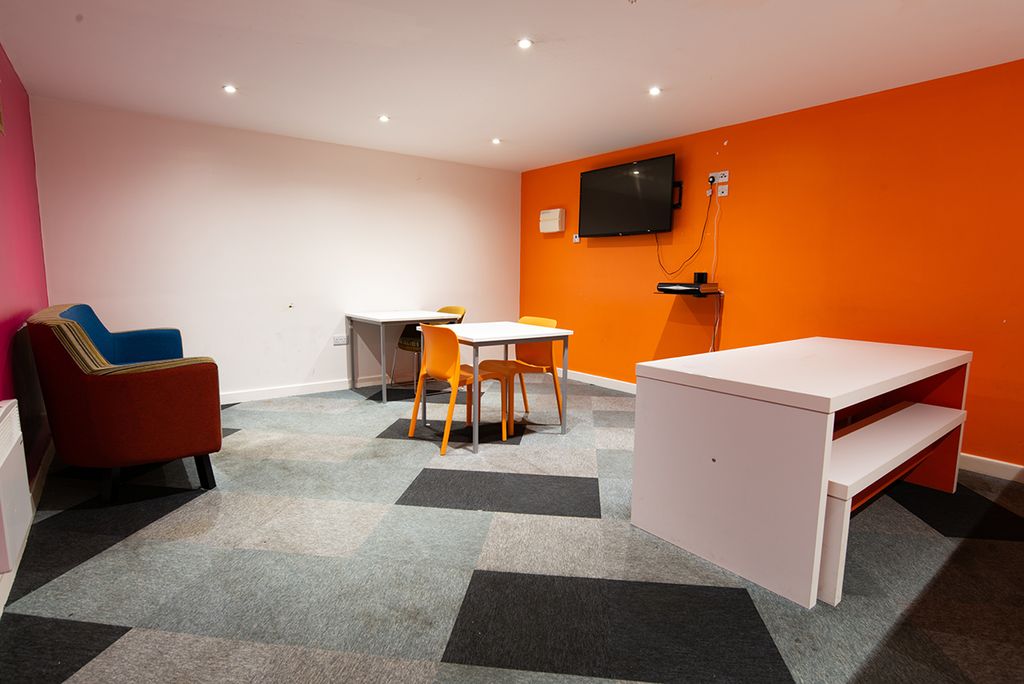 Property photo 2 of 13